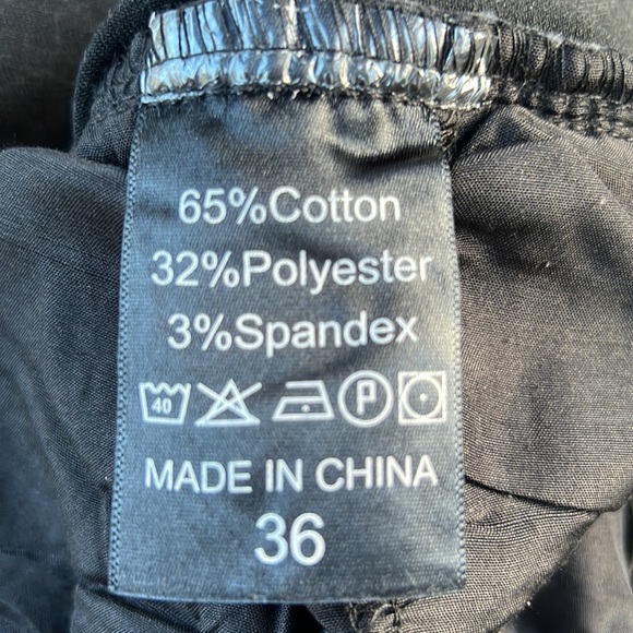 Ripped Jeans - Picture 9 of 9